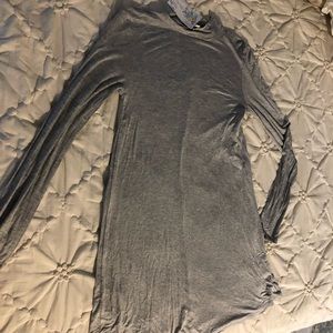 Mock neck gray tunic